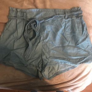 American Eagle/Aerie chambray shorts